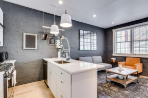 Relax in West Town - In-Unit Laundry and Pet Friendly! apts
